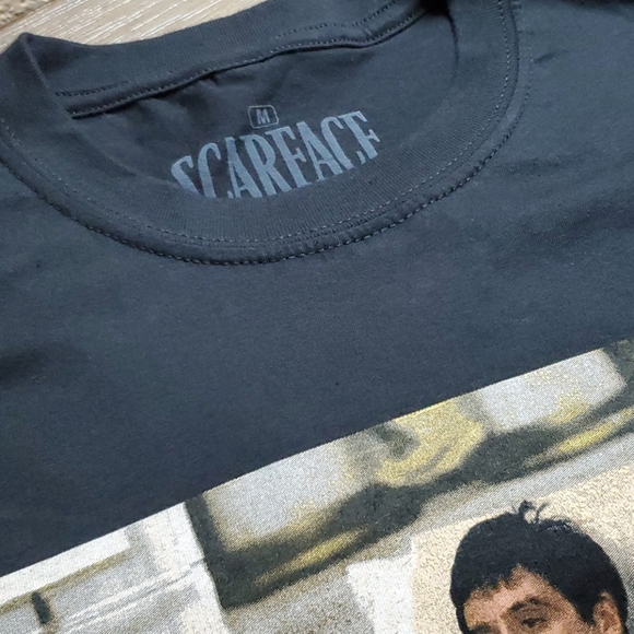Scarface T-Shirt - Picture 5 of 6